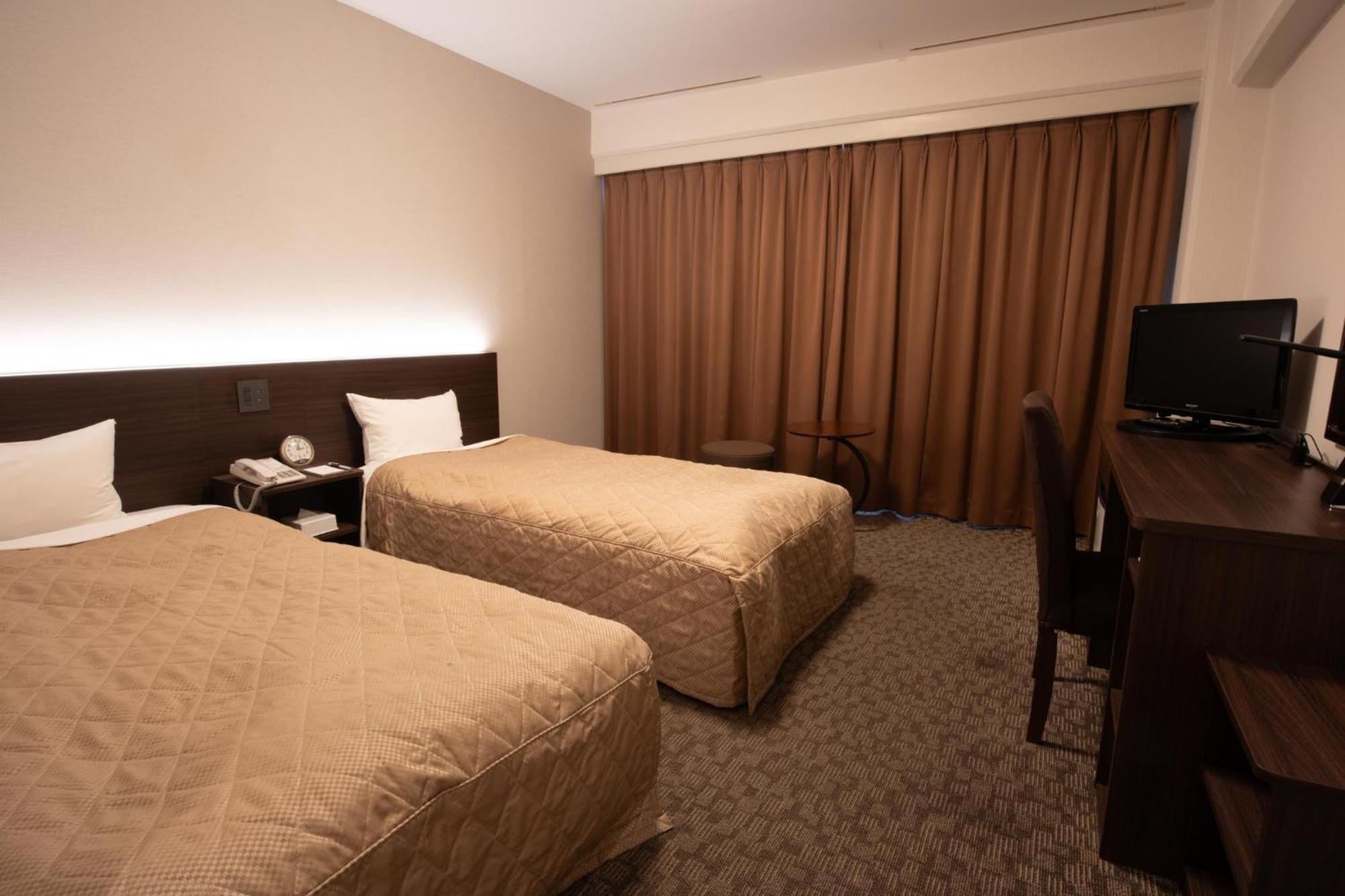 Hotel Aisul Matsuyama Matsuyama  Pokój zdjęcie